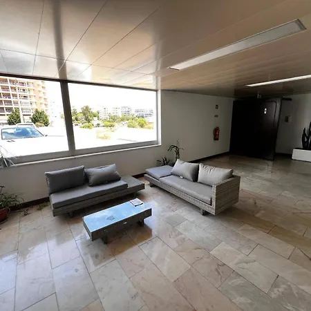 Apartment Sky19 Ocean View T1 *