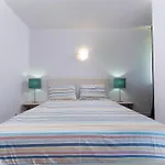 Sky19 Ocean View T1 Apartment *